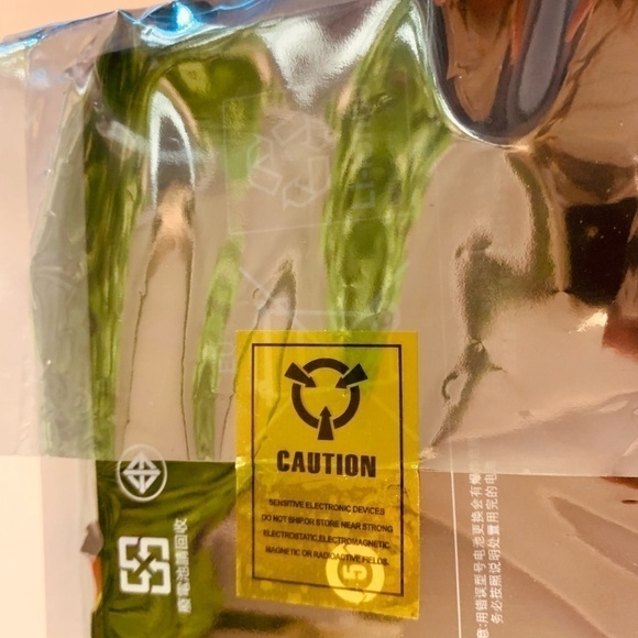 Rechargeable lithium ion L16L4PB1 for Lenovo Yoga laptop New - Picture 4 of 11